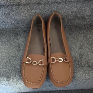 Charles Albert Tan Loafers with Gold Accent